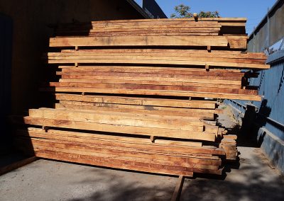 Maderas Guerrero - Trabajos en madera compacta y ensamblada, venta de madera pino oregón, Roble Hualle a medida. Carpintería y trabajos de cualquier medida.