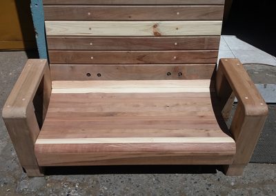 Maderas Guerrero - Trabajos en madera compacta y ensamblada, venta de madera pino oregón, Roble Hualle a medida. Carpintería y trabajos de cualquier medida.