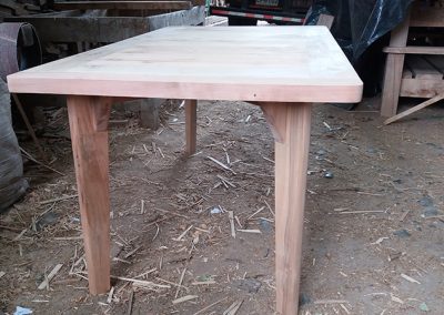 Maderas Guerrero - Trabajos en madera compacta y ensamblada, venta de madera pino oregón, Roble Hualle a medida. Carpintería y trabajos de cualquier medida.