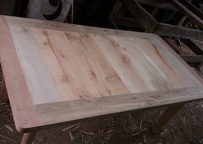 Maderas Guerrero - Trabajos en madera compacta y ensamblada, venta de madera pino oregón, Roble Hualle a medida. Carpintería y trabajos de cualquier medida.